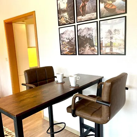 Gemuetliche Balkon-oase Mit Blick Auf Skywalk *